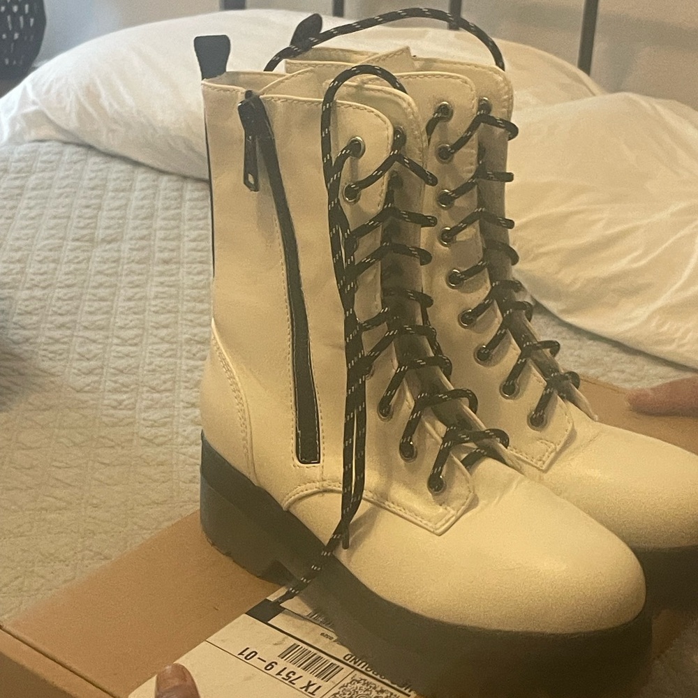 Stylish White Lace-Up Boots
